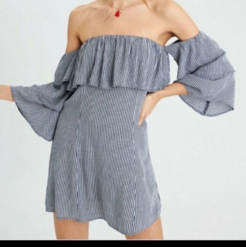 American Eagle Outfitters off shoulder dress